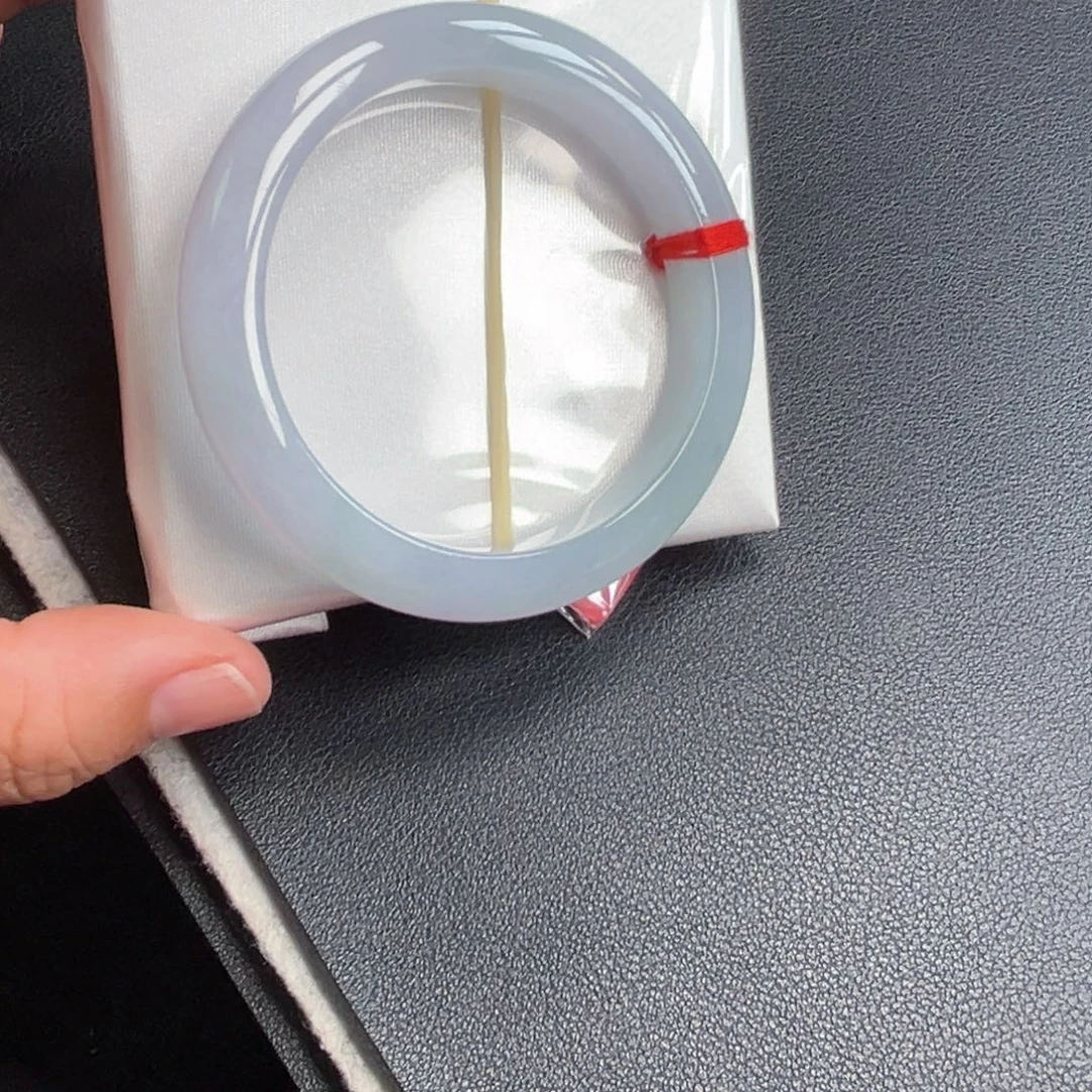 翡翠未镶嵌手镯手镯