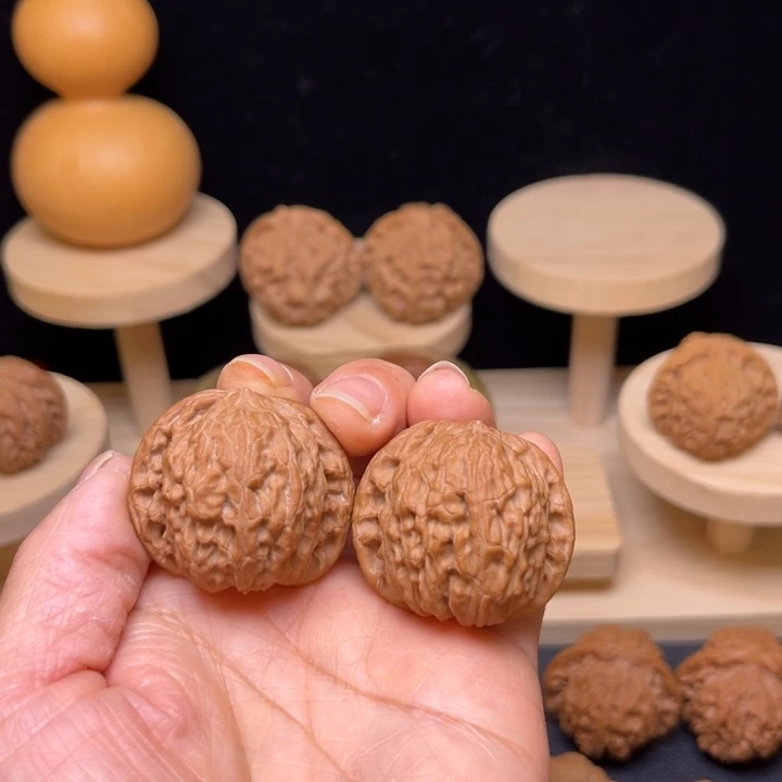 文玩核桃吊坠36磨盘