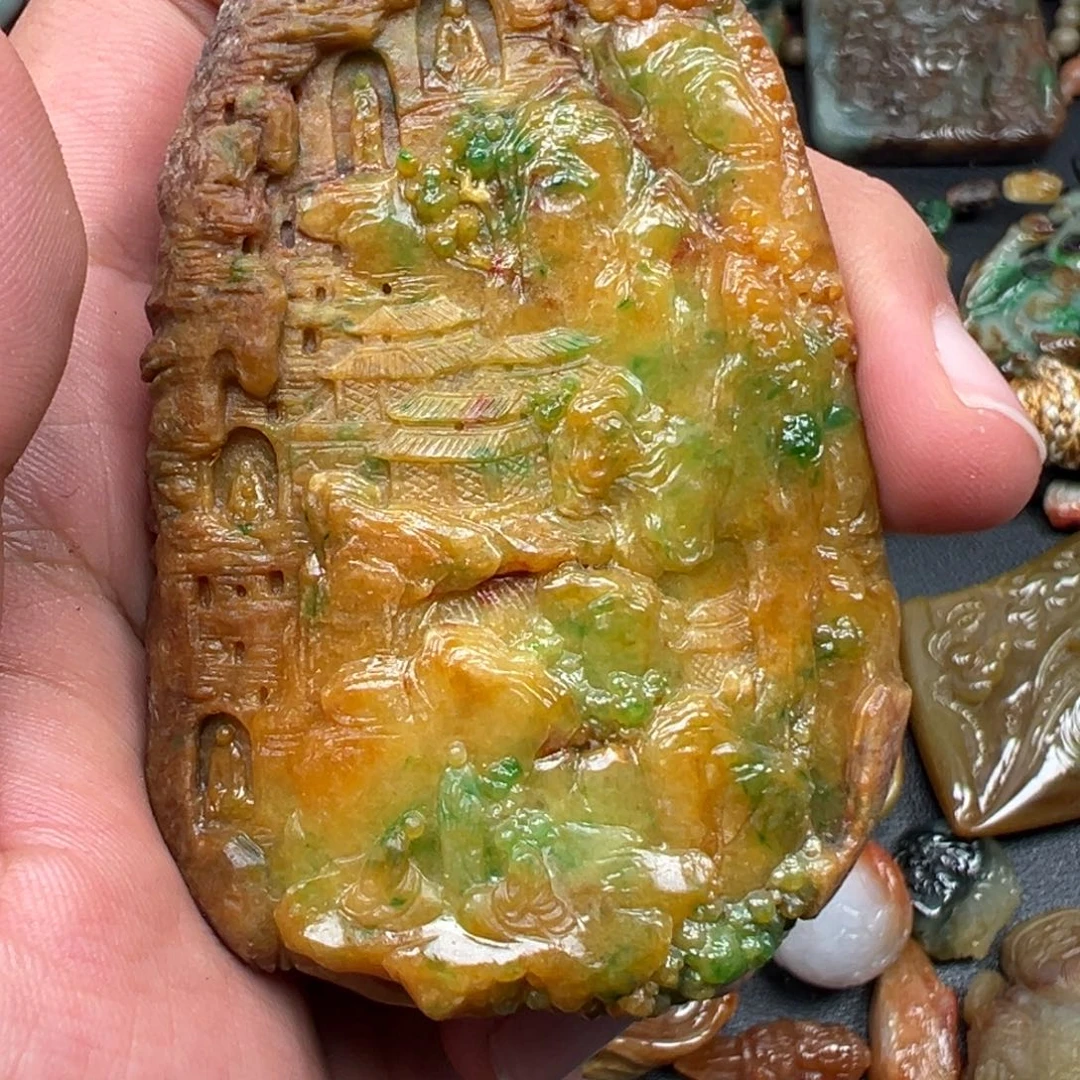 翡翠未镶嵌颈饰111111111111