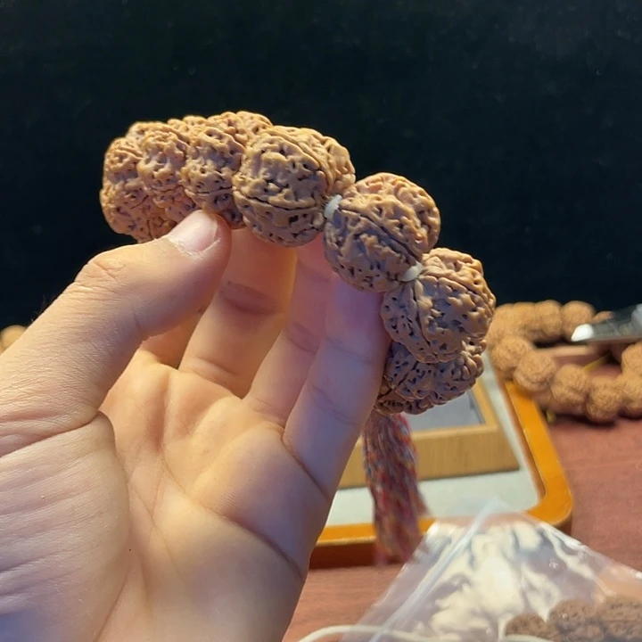 金刚菩提吊坠梅花
