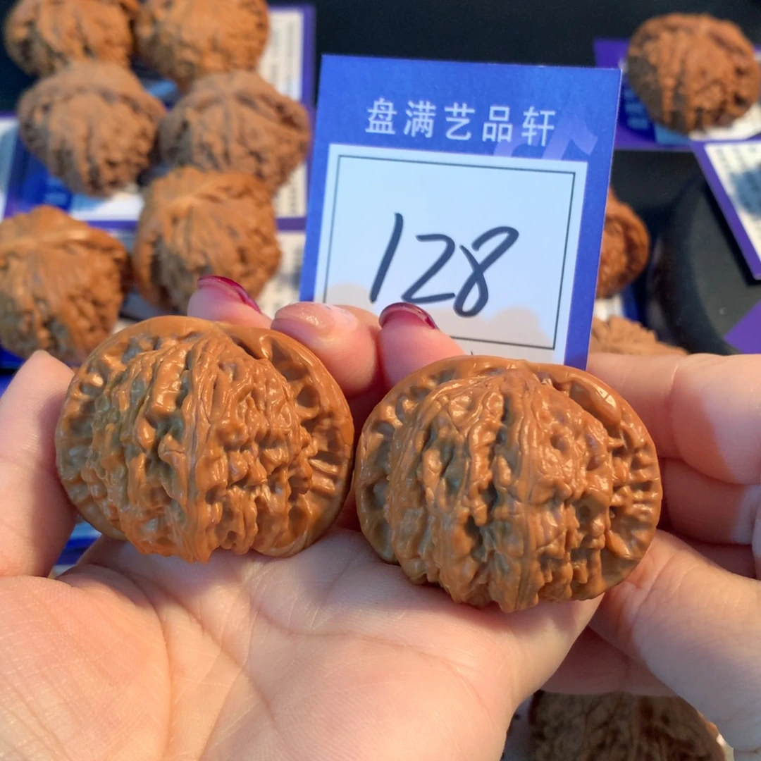 文玩核桃把件128白狮子4.4