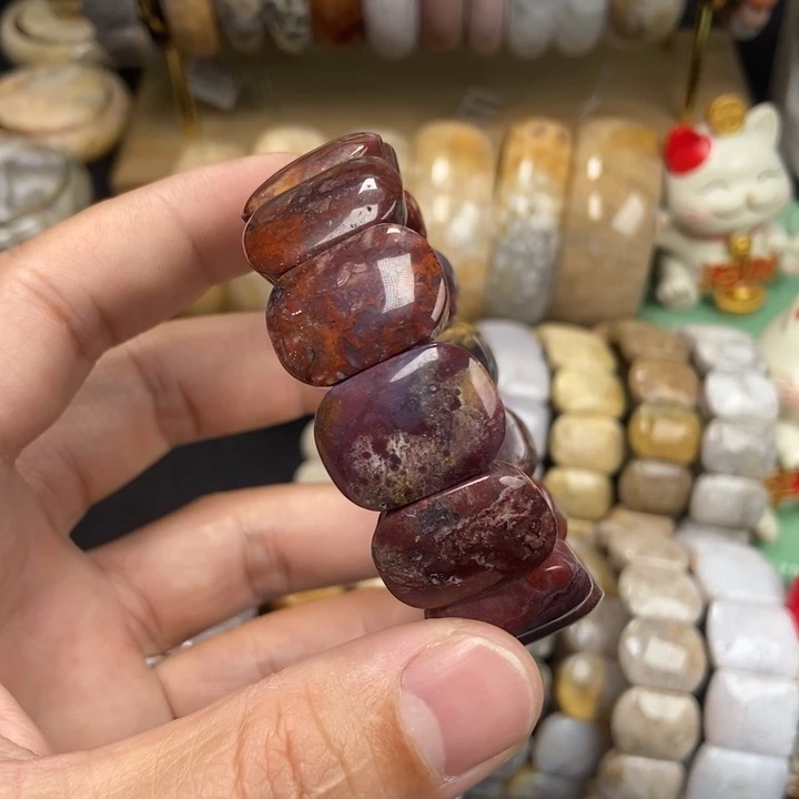 未镶嵌手链硅化珊瑚（珊瑚玉）