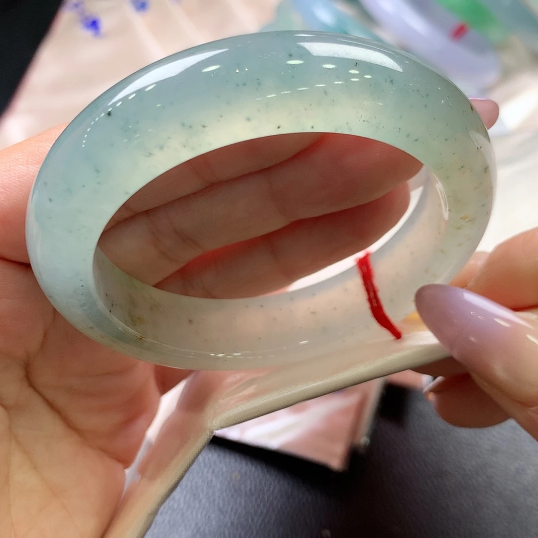 翡翠未镶嵌手镯56.7正