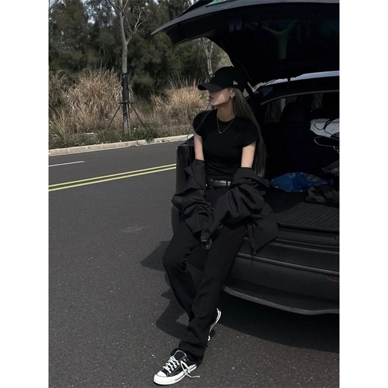 拉夏贝尔美式辣妹黑色正肩短袖T恤夏季修身显瘦齐腰身短款上衣潮