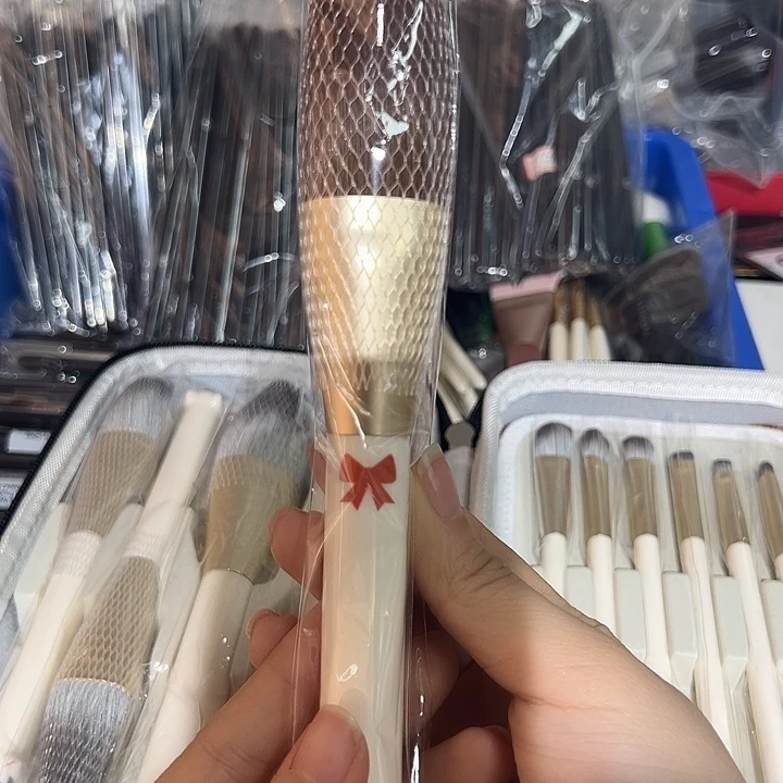 缘***月套刷 微瑕不退不换