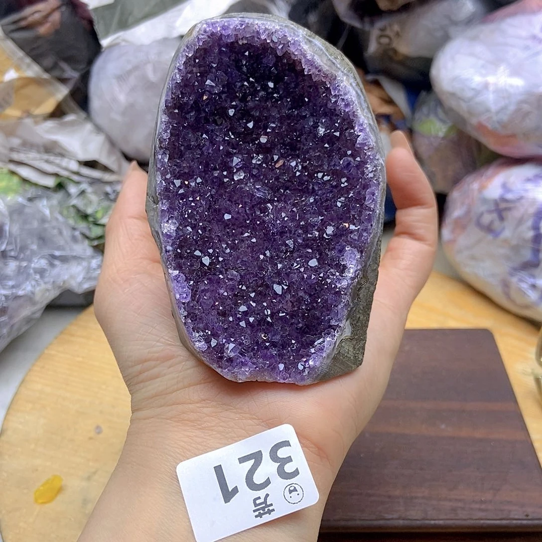 紫晶大型摆件（非配饰）未镶嵌