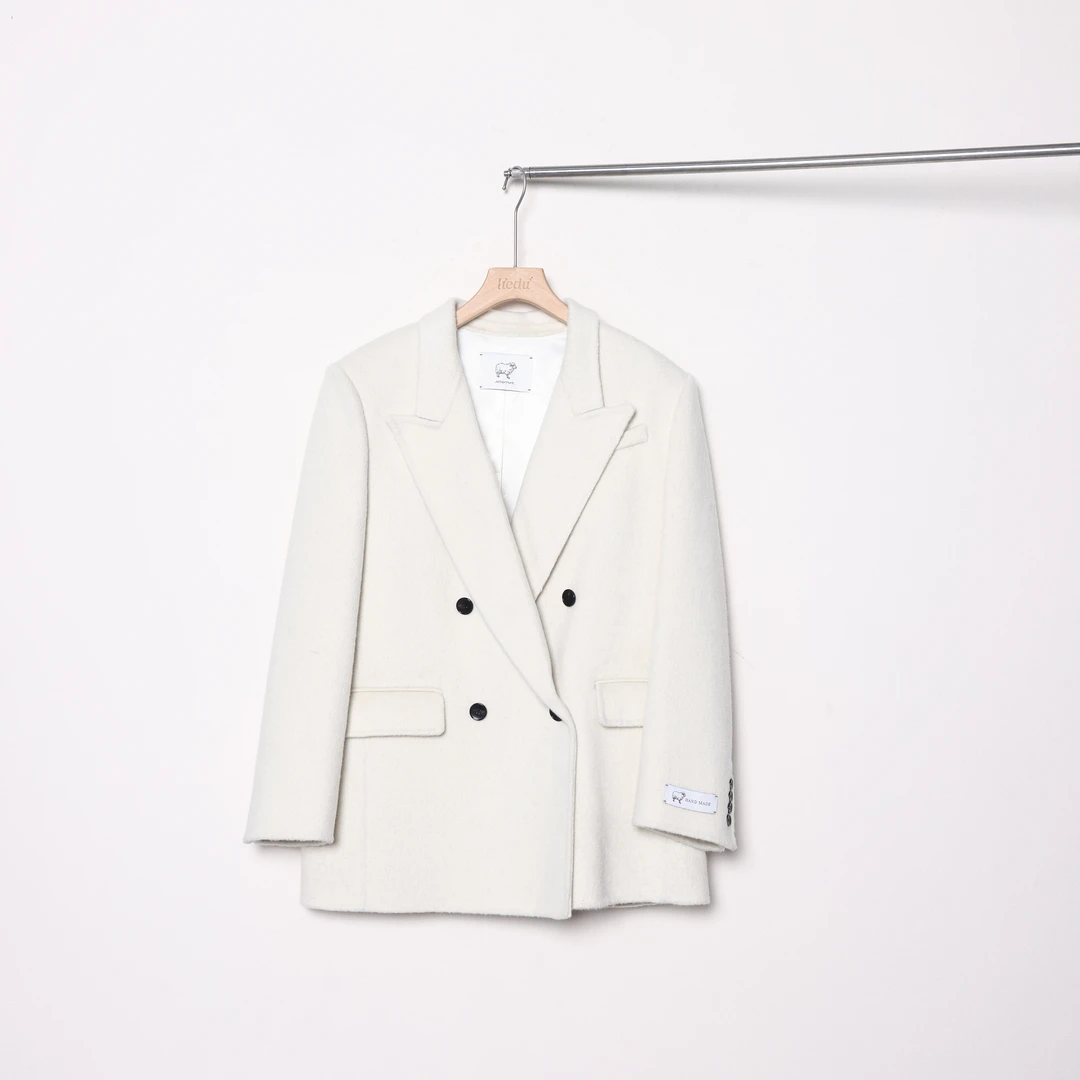 裂渡宣宣【尼斯周末】微胖大码女装冬气质时尚短款双面呢大衣ZY3706