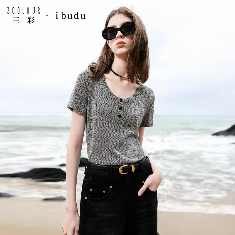 三彩ibudu2025夏季新款修身圆领短款针织衫花灰色短袖套头衫女