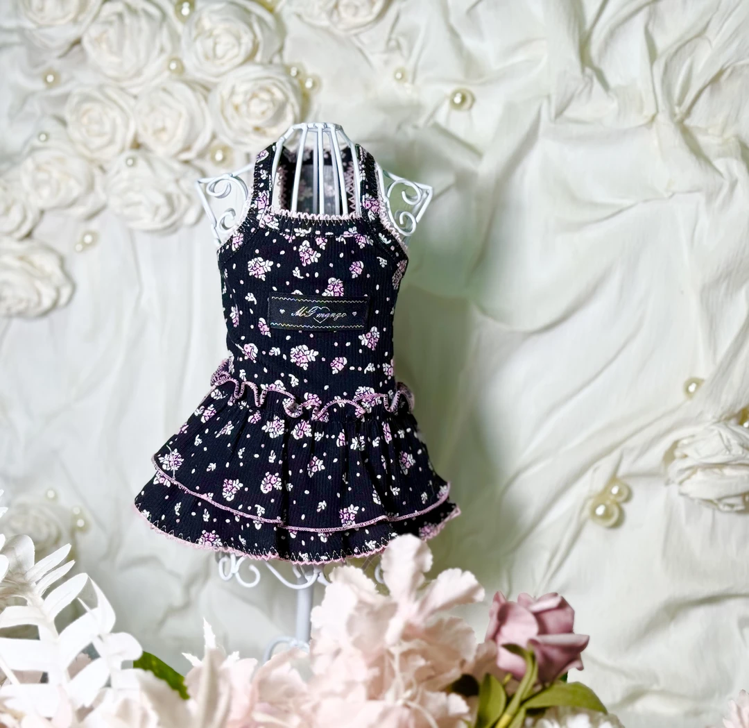 宠物春夏款碎花连衣裙