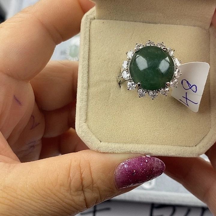 未镶嵌戒指翡翠缅甸