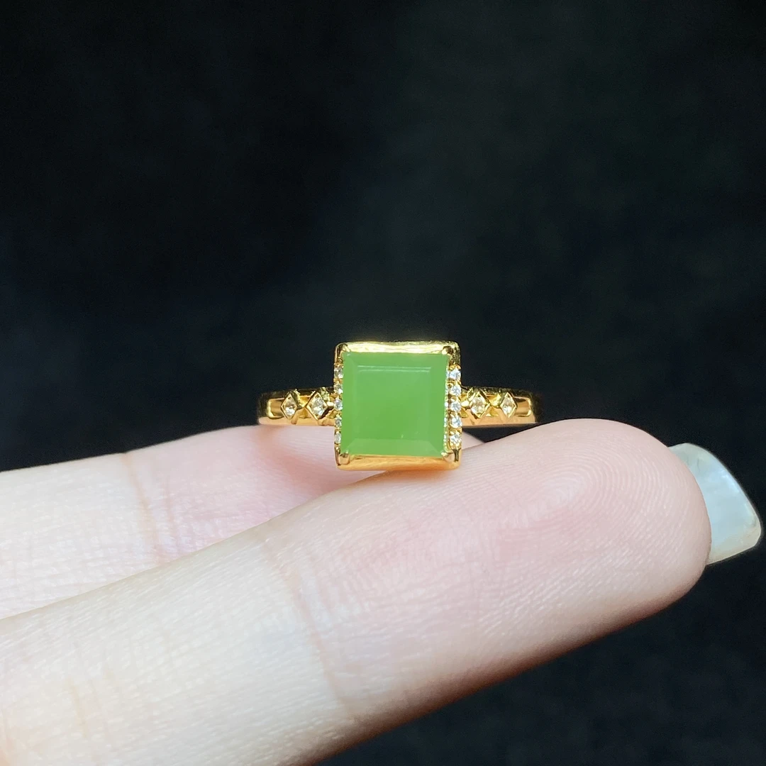 【小北严选】18k金和田玉戒指约5*5mm【多样性发一件】-AH02X1438