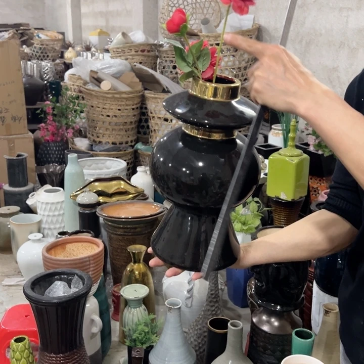 瓶高度33厘米口径6.5厘米微瑕捡漏针眼