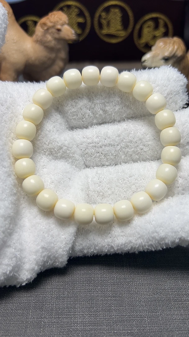 【雅宣阁】0.9+驼骨老形款单圈瓷白精工