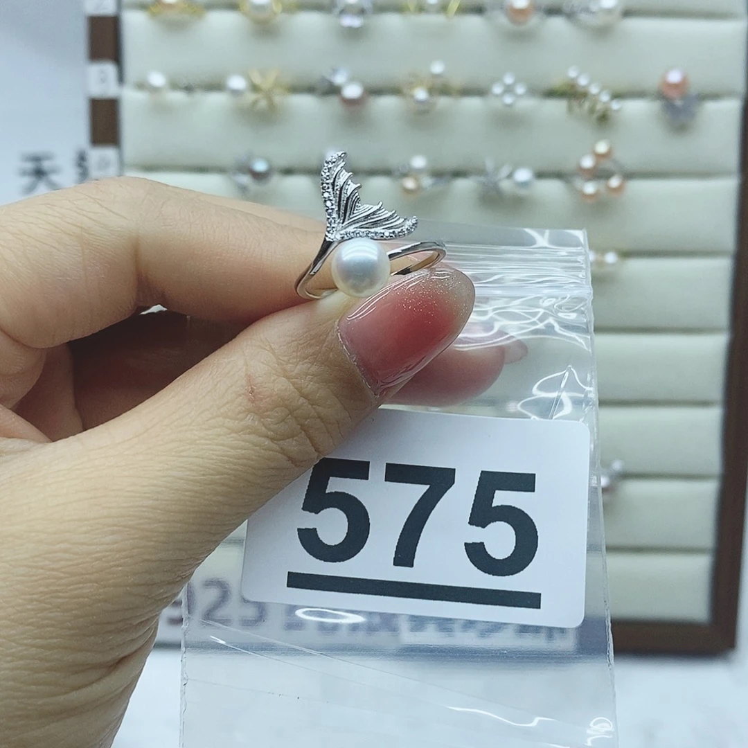 淡水珍珠戒指银S925镶嵌是**吖575