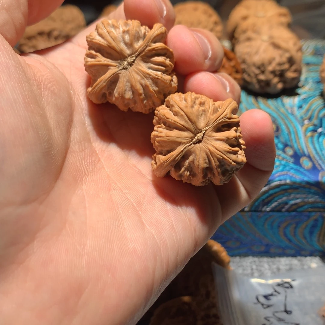 猴头核桃吊坠D*56788888988888