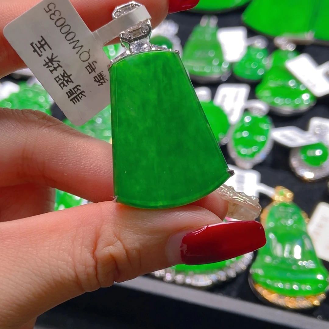 翡翠吊坠(不含链)银S925镶嵌