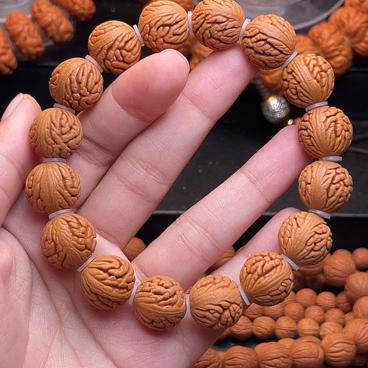 手串桃核精品绣球手串1.5