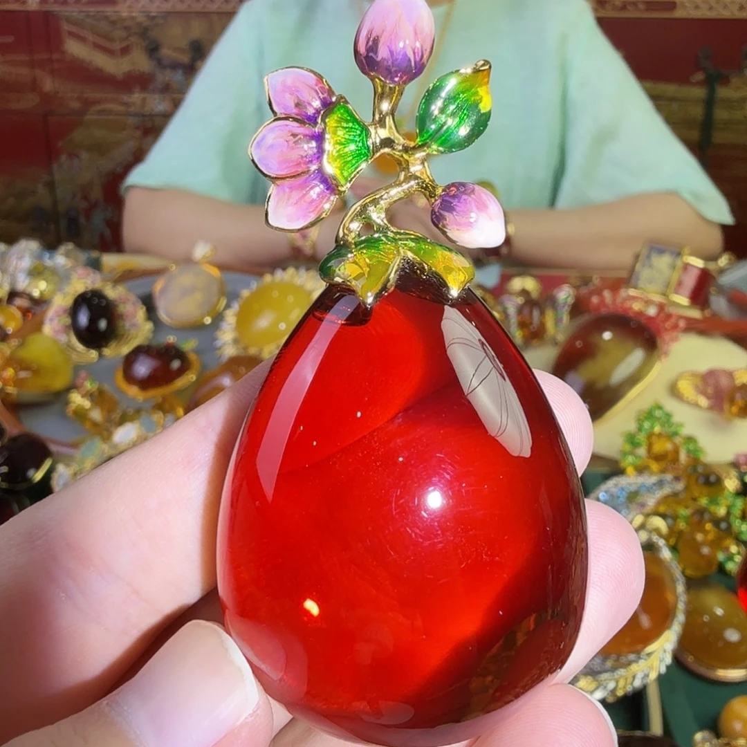 血珀银S925镀金镶嵌吊坠(赠链)
