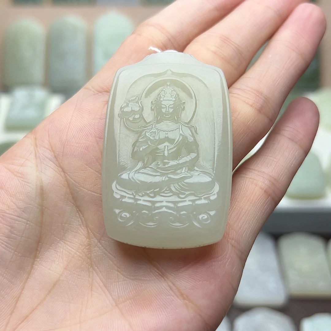 颈饰未镶嵌和田玉