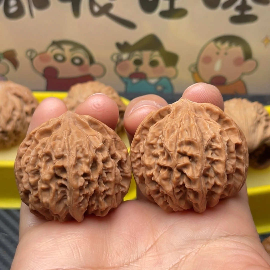 文玩核桃吊坠38灯笼