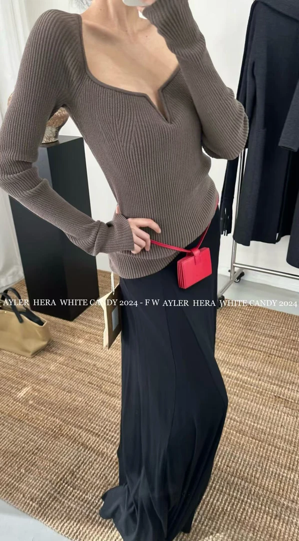 赫拉设计感方领显瘦针织打底衫 E68060（福福）