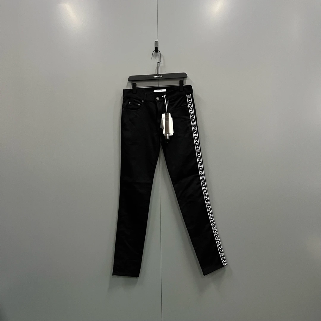 未使用 Givenchy/纪梵希 （ll） 侧边串标满logo长裤 30码 103115