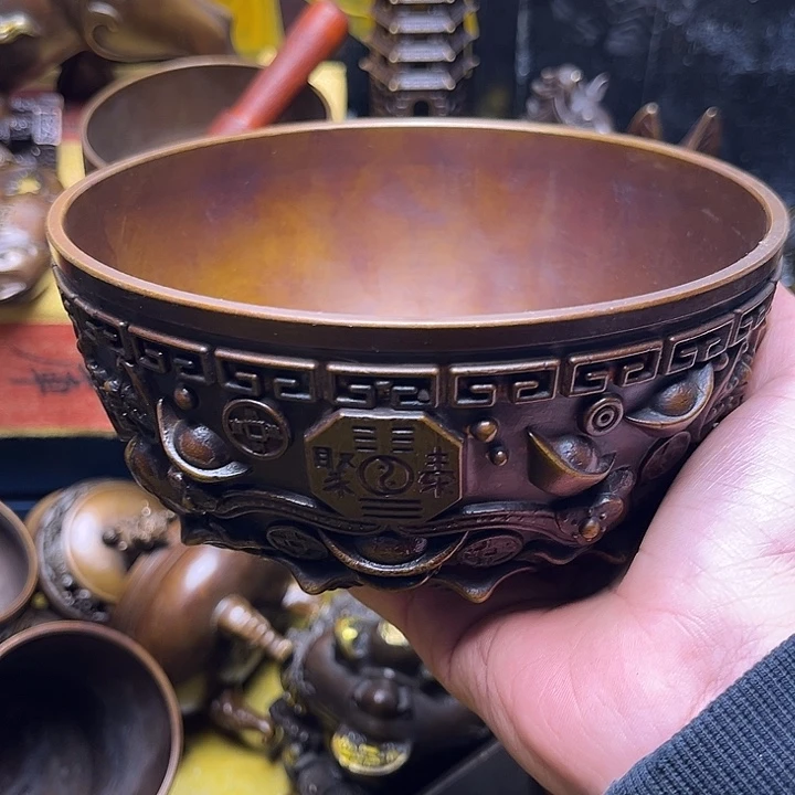 精美铜器点击下单