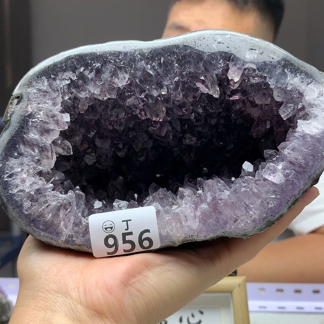 未镶嵌大型摆件（非配饰）水晶