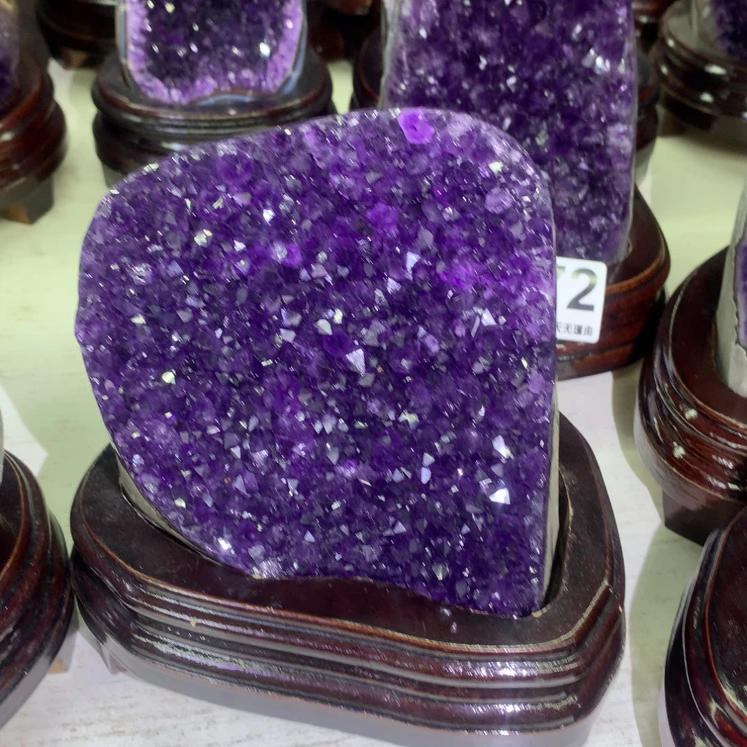 未镶嵌水晶摆件11