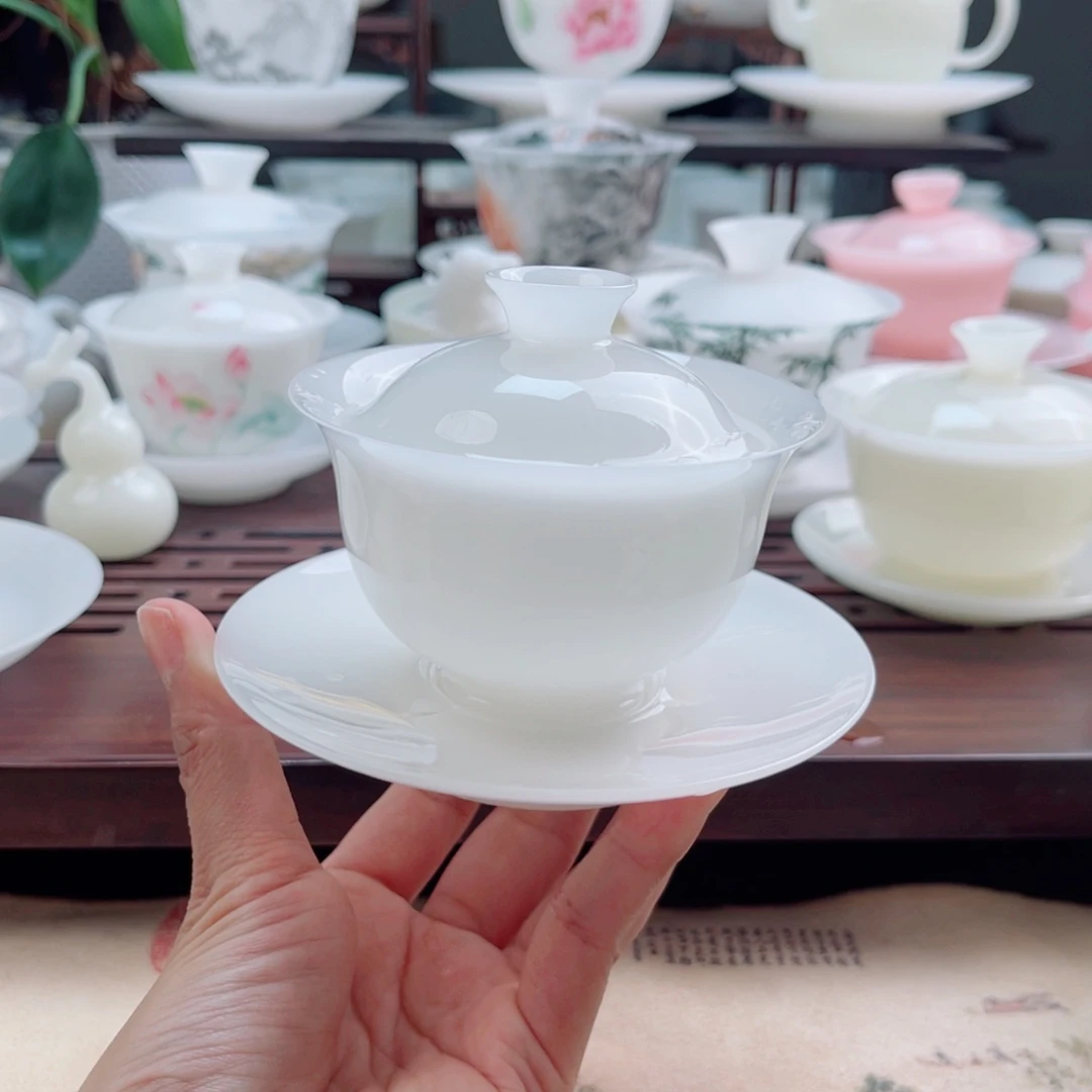 璞玉超薄胎1毫米100毫升