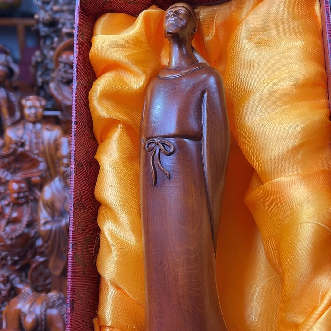 黄杨木黄杨木雕刻高度21厘米