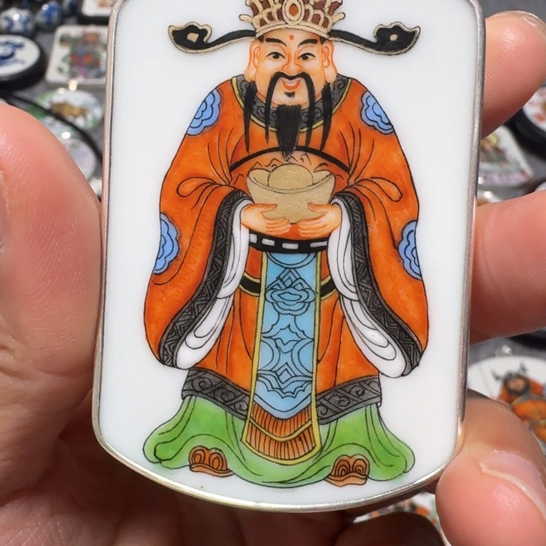 龙***江瓷片精品挂件一个