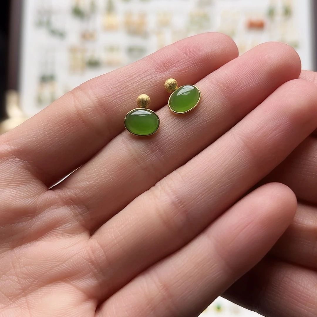 银S925镀金镶嵌和田玉耳钉