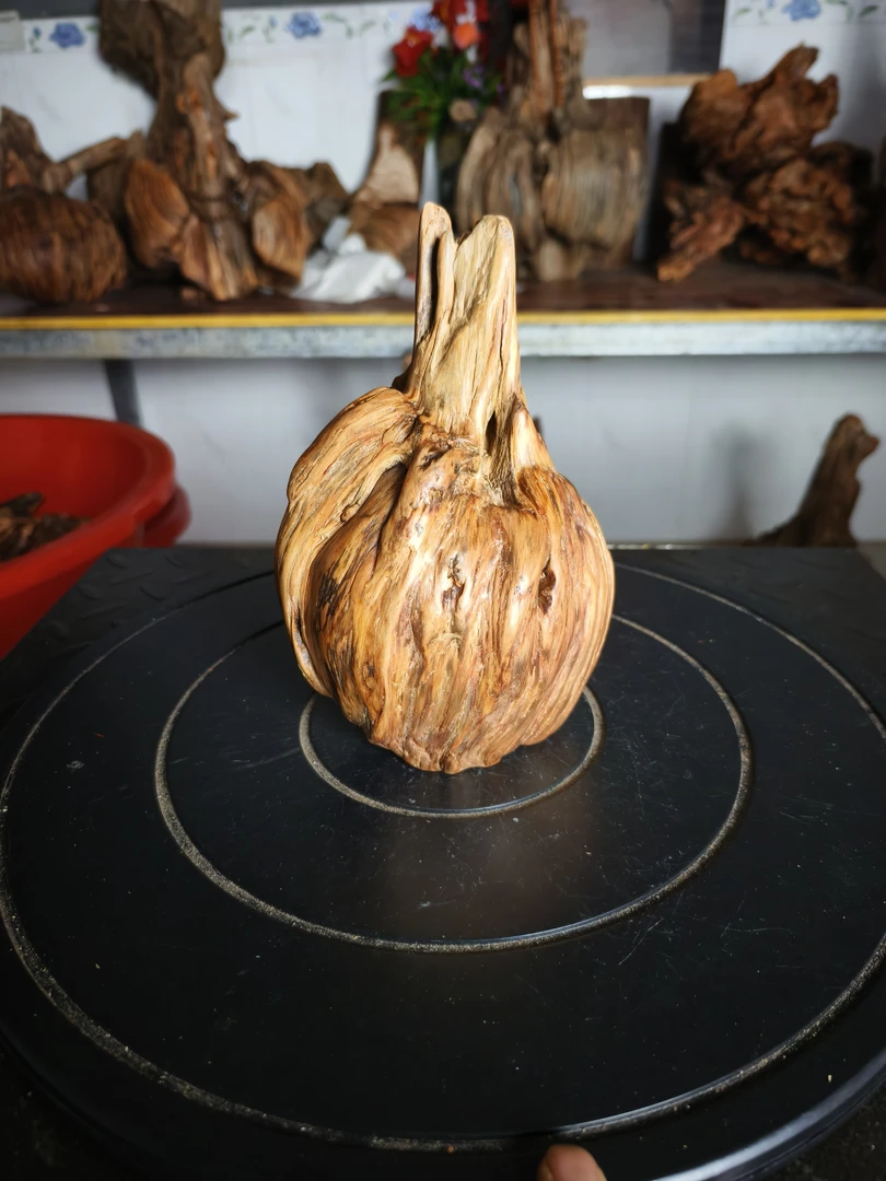 1号松明子琥珀木，天然形成（自带油性，自带香味），精美摆件老料