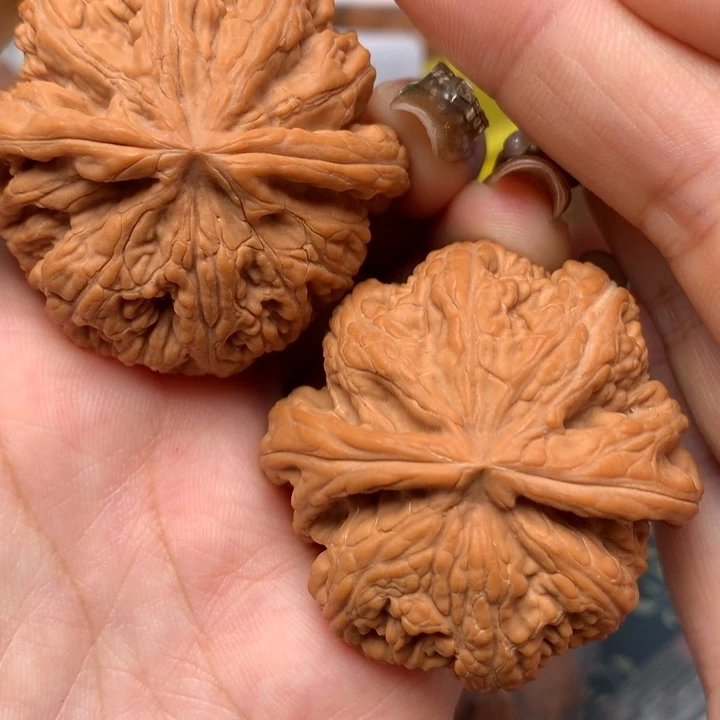 【闪购商品】文玩核桃吊坠45-27583-02