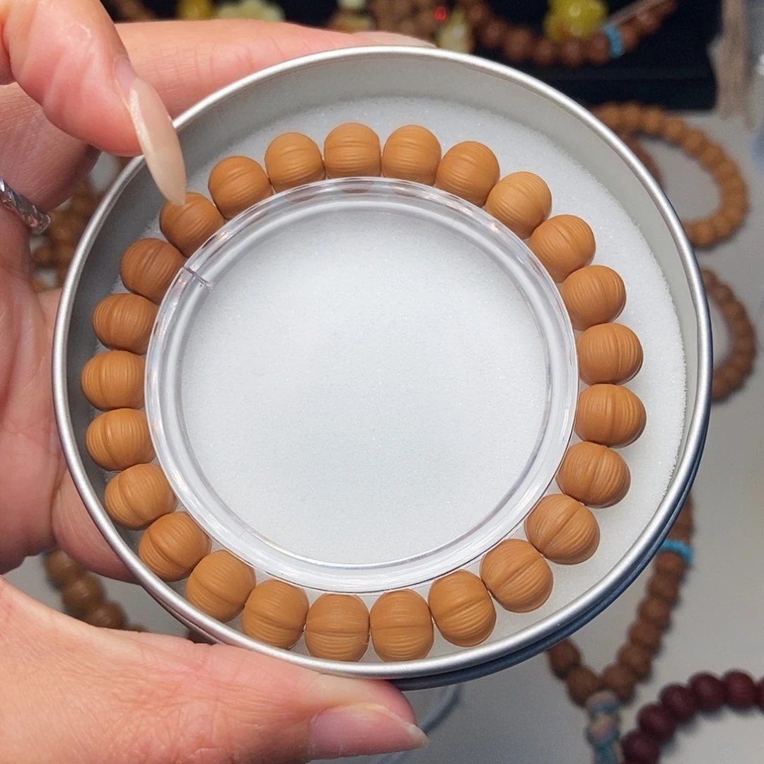 猴头核桃手串猴头拉丝鲨鱼鳍尺寸10左右