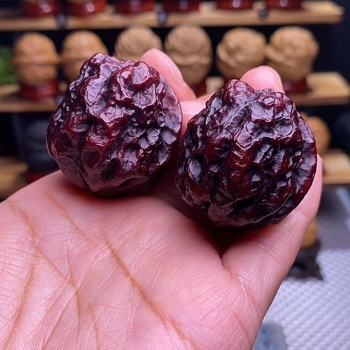 文玩核桃吊坠赤霄金蝉51