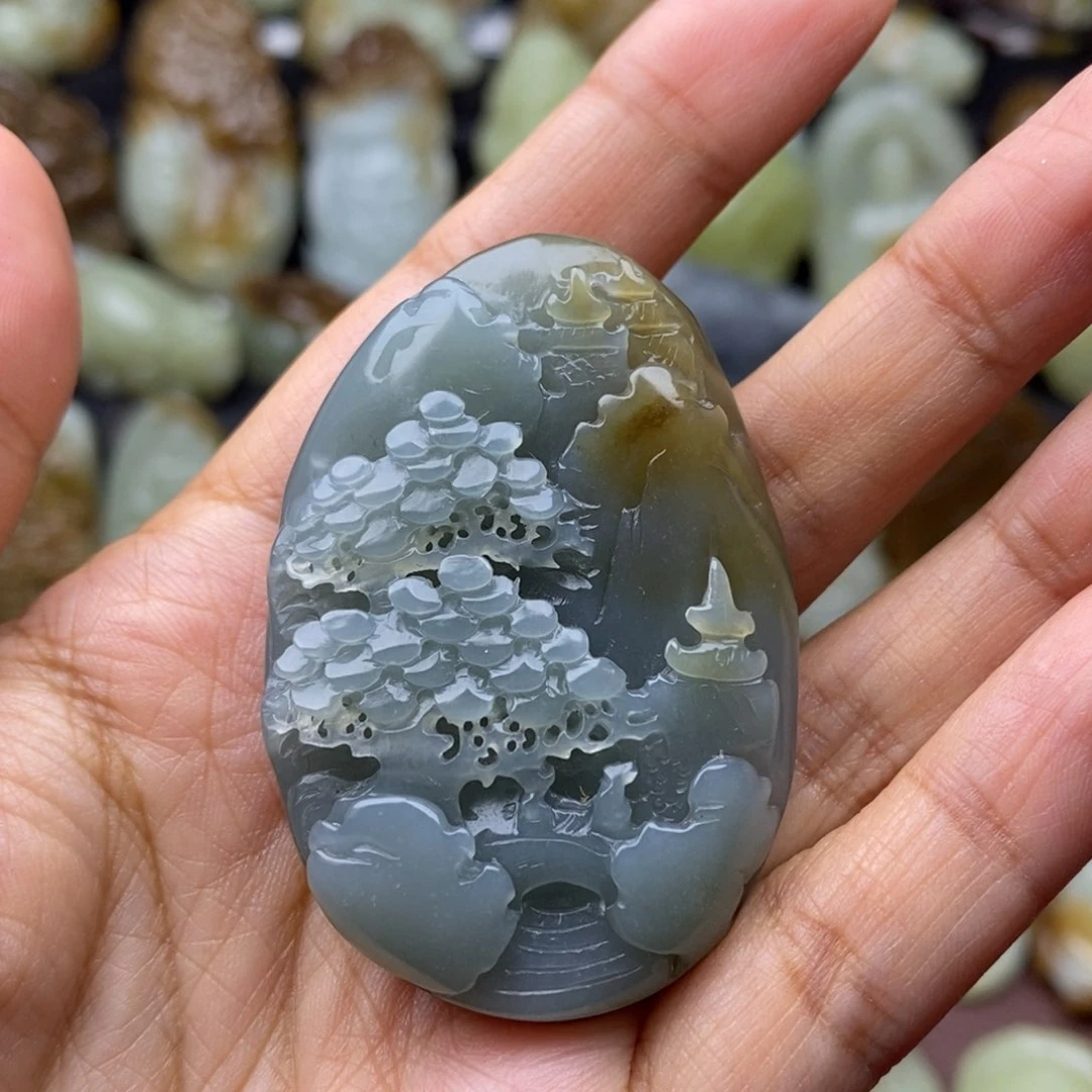 项链未镶嵌和田玉（糖玉）