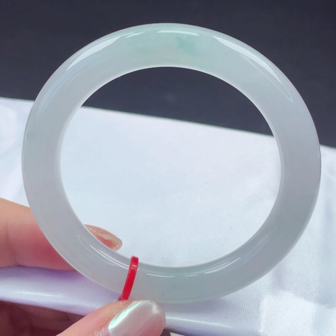 翡翠未镶嵌手镯50圆条