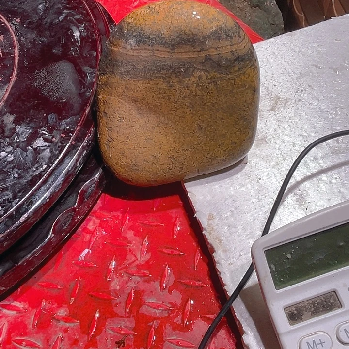 命***运蛇纹石玉足银镶嵌藏玉药王石精美摆件