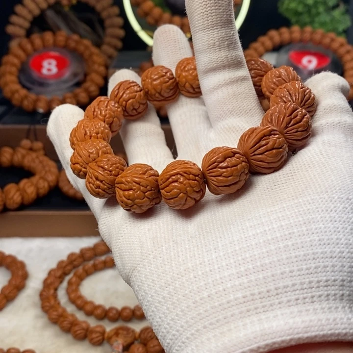 桃核吊坠秦岭龙纹