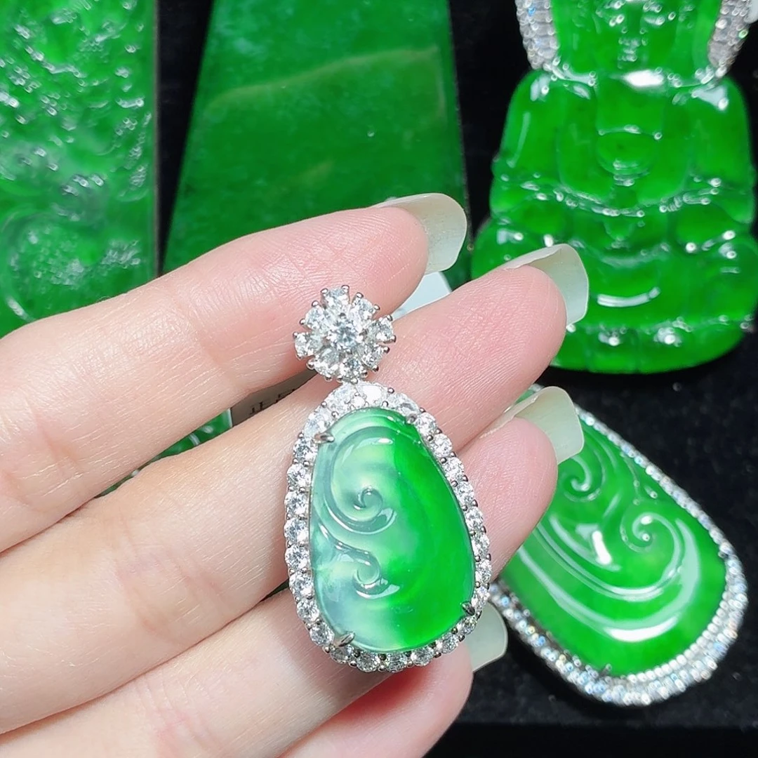 翡翠银S925镶嵌颈饰