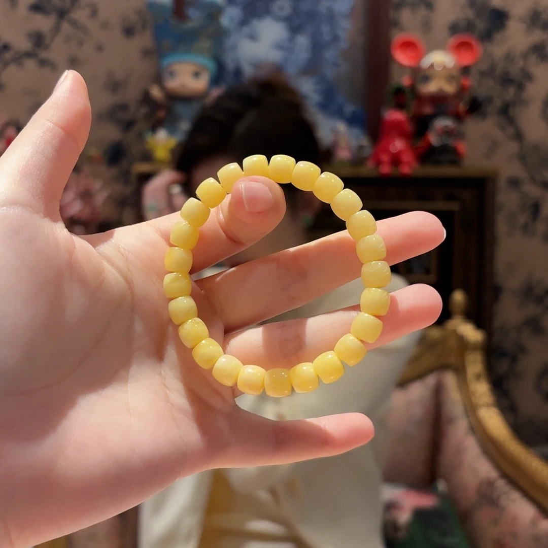 蜜蜡手串未镶嵌多样性发其一