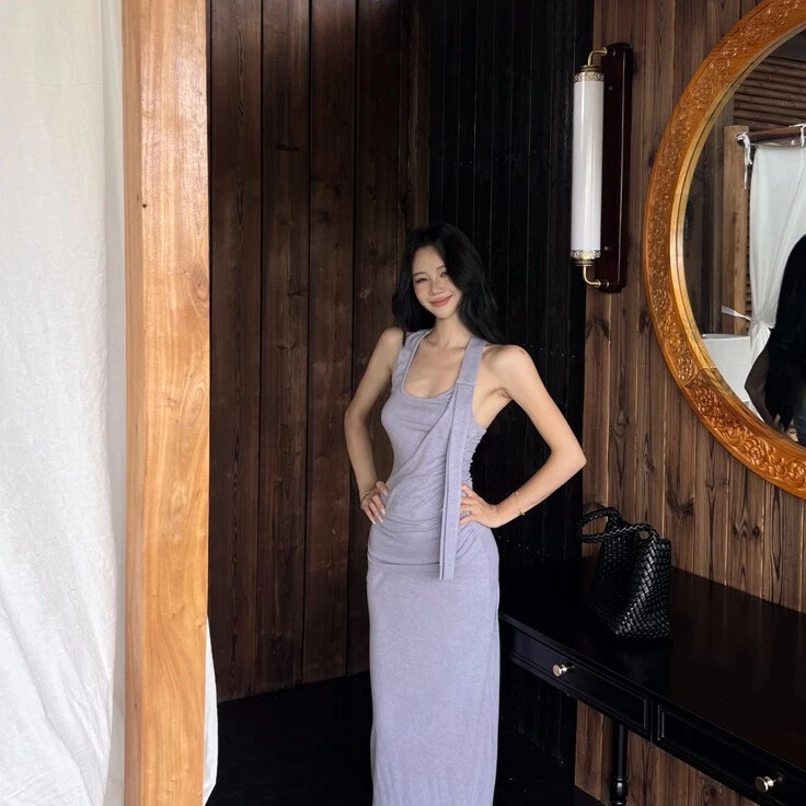 女夏季收腰挂脖吊带露后背连衣裙辣妹紫色包臀背带长裙显瘦气质