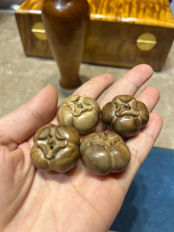金丝楠木柿柿小如意