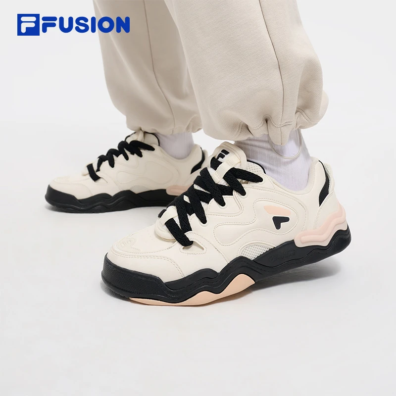 Fila斐乐潮牌运动新款复古潮流厚底板鞋女鞋冬季鞋低帮滑休闲板鞋