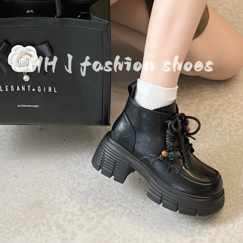 加绒厚底马丁靴女2025新款冬款女款秋款爆款短靴时尚软底不累脚潮