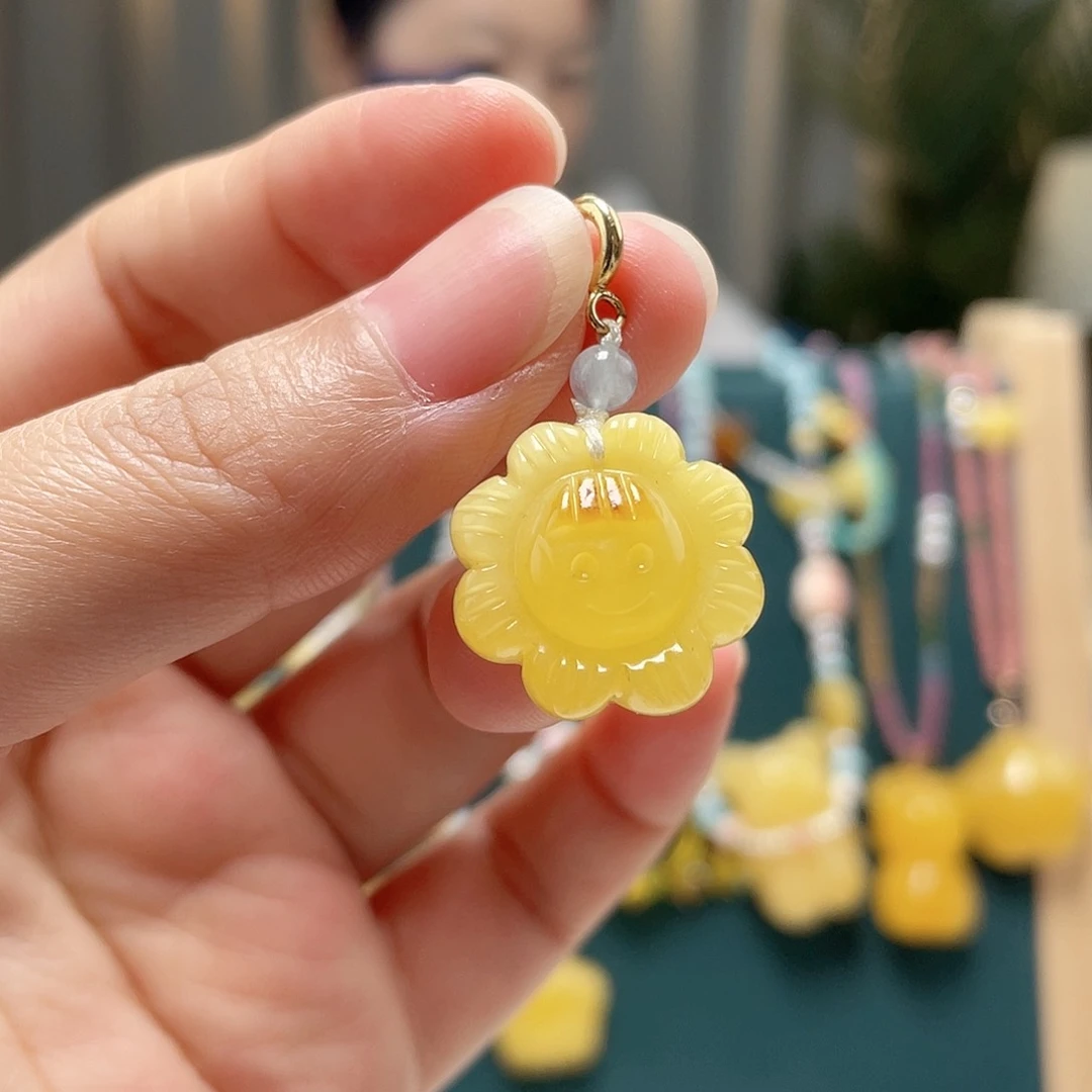 未镶嵌琥珀裸石蜜蜡吊坠