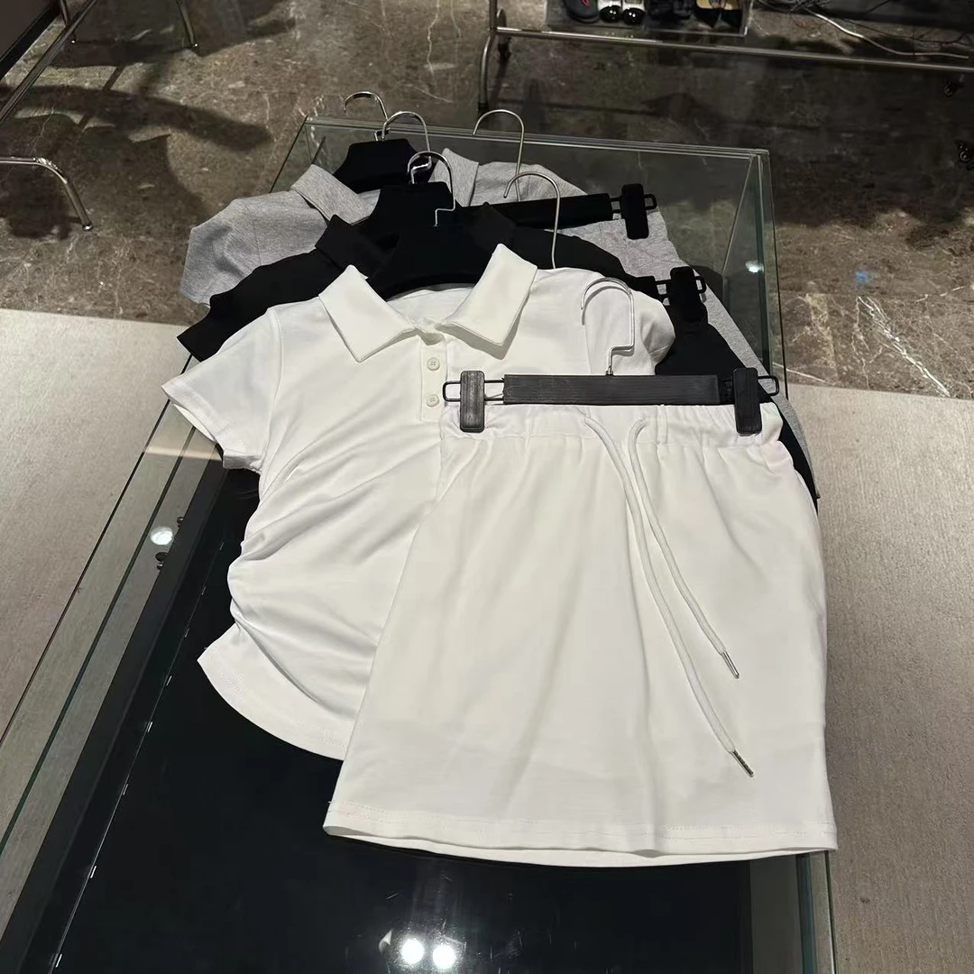简约POLO领短袖T恤套装