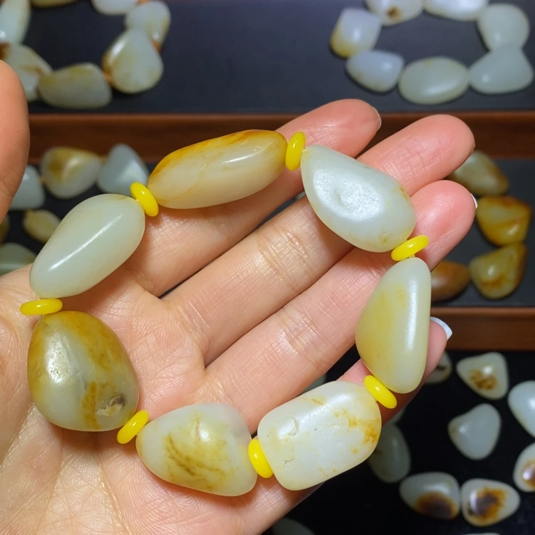 和田玉未镶嵌手链